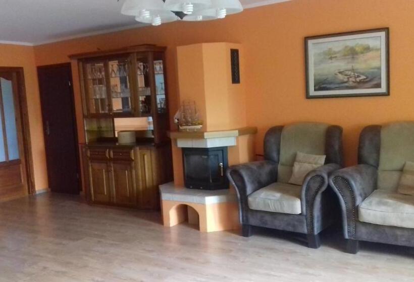 דירת חדר בקומת קרקע, Sorompó Vendégház