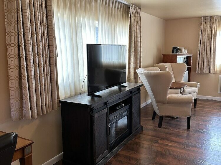 标准间, Abram Inn & Suites