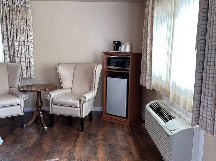 スタンダードルーム, Abram Inn & Suites