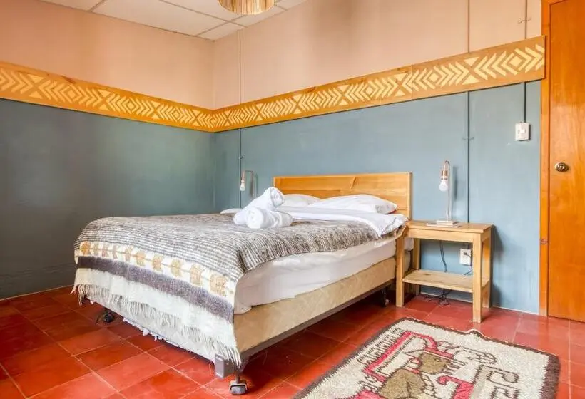 اتاق پایه با سرویس بهداشتی مشترک, Socialtel Atitlan   Formerly Selina Atitlan