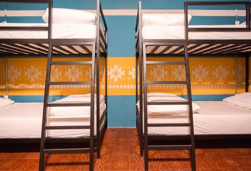 تختخواب در اتاق مشترک, Socialtel Atitlan   Formerly Selina Atitlan