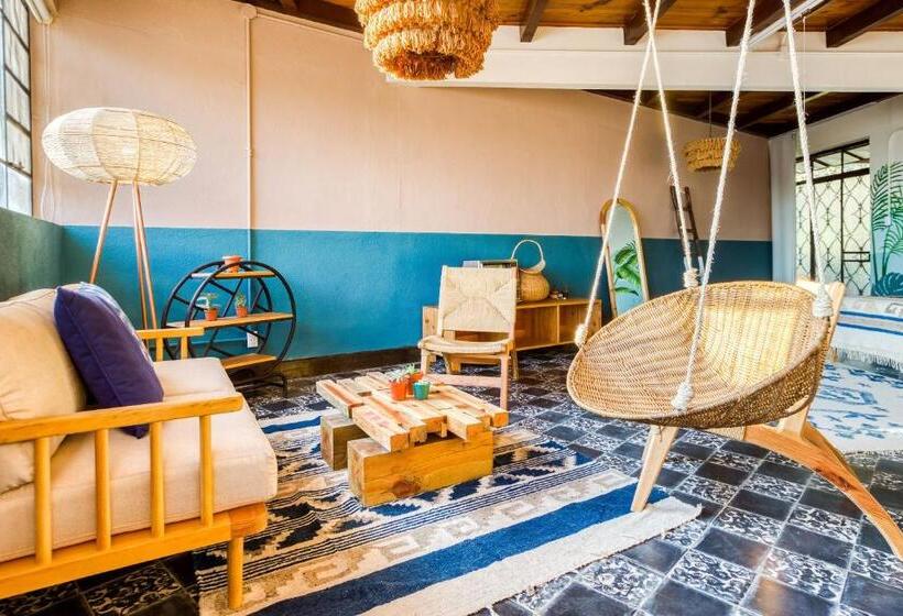 Люкс, Socialtel Atitlan Formerly Selina Atitlan