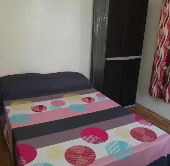 スタンダードルーム, Budget Studio Unit In Makati