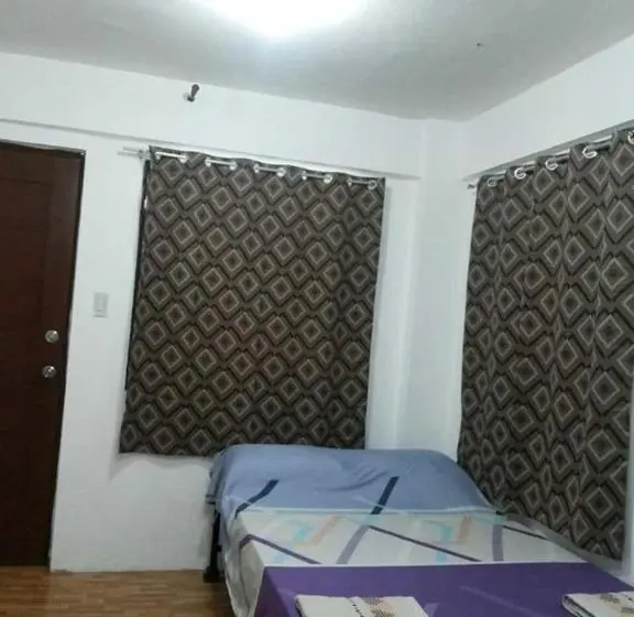 スタンダードルーム, Budget Studio Unit In Makati