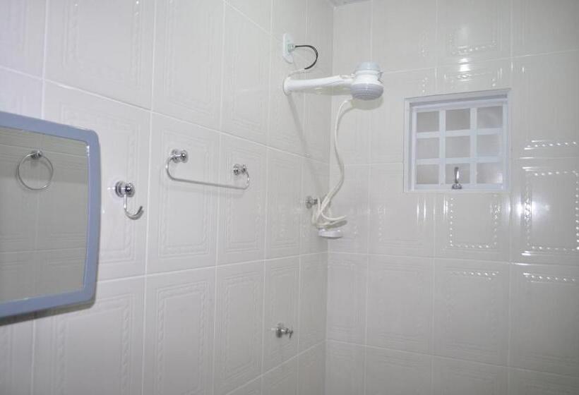 スタンダードトリプルルーム, Pousada Recanto Das Garças