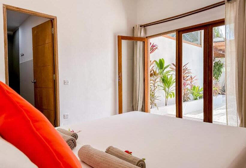 اتاق استاندارد با چشمانداز باغ, Villa Kudì Maldives Guest House Thulusdhoo