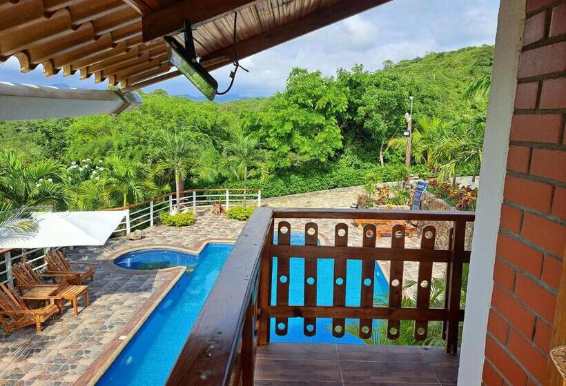 חדר סטנדרט עם מרפסת, Marybutch