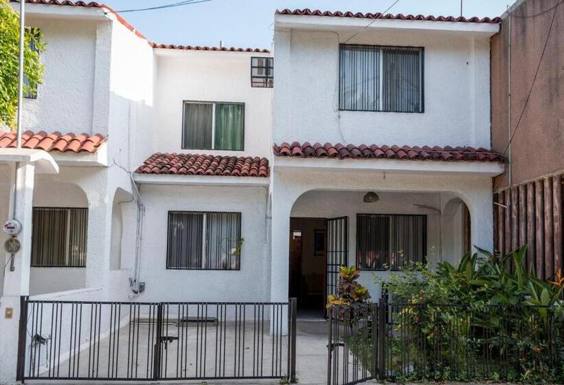 شقة غرفتين, Villa Diamante