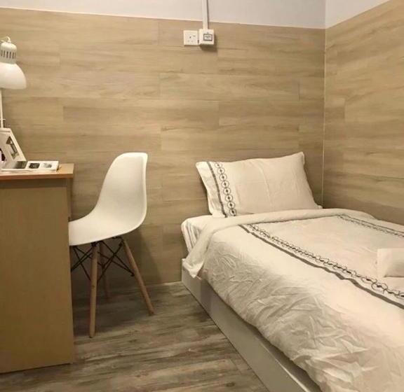 单人经济间, Grayhaus Guest House