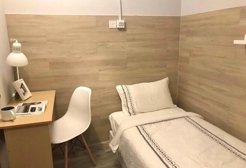 Номер Economy Индивидуальный, Grayhaus Guest House