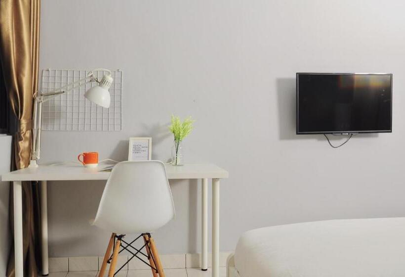 غرفة ديلوكس, Grayhaus Guest House