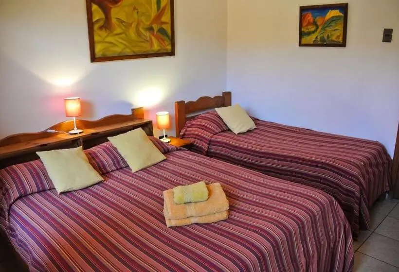 Standard Kolmen Hengen Huone, Hostal El Punto