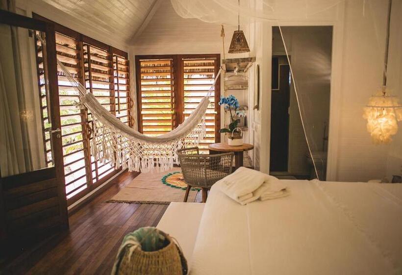 بنجلو قياسى مطل على البحر, Kitejuba Bungalows