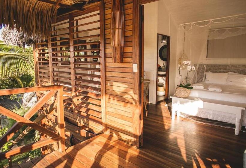 بنجلو قياسى مطل على البحر, Kitejuba Bungalows