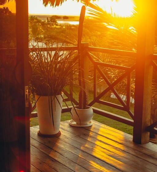 بنجلو قياسى, Kitejuba Bungalows