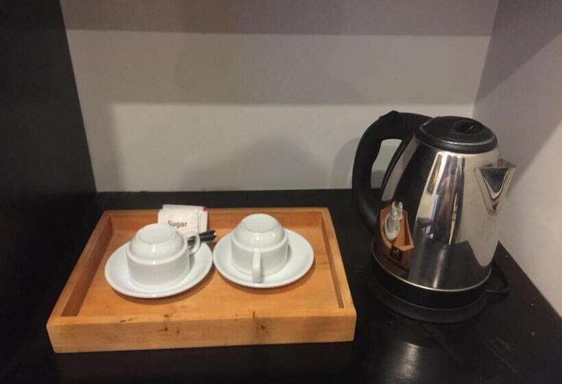 خانه 1 خوابه, Private Boutique Home With Pool, The Fin Inn