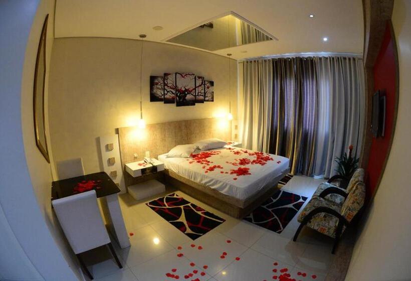 豪华房间, Helus Motel