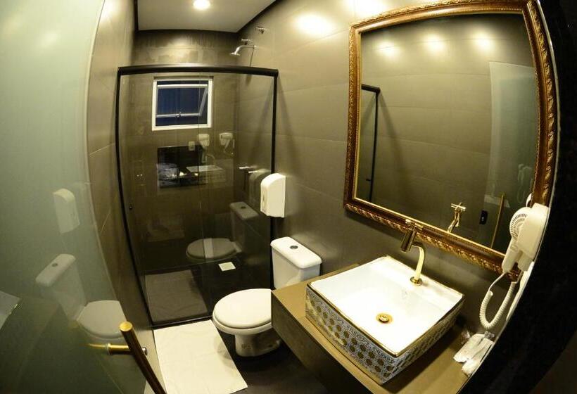 豪华房间, Helus Motel