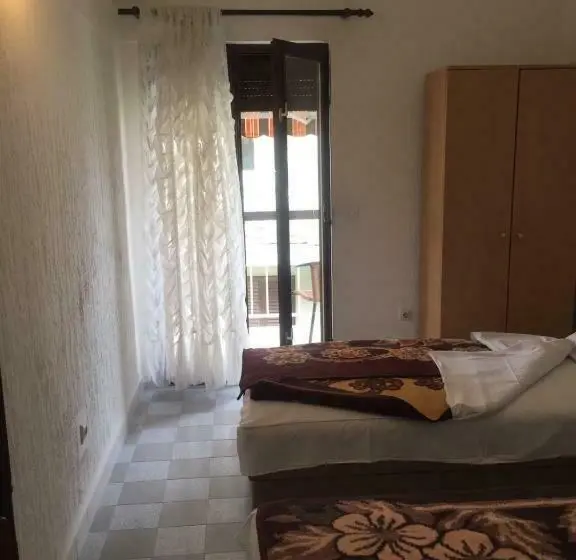 اتاق استاندارد با بالکن, Guest House Bajceta