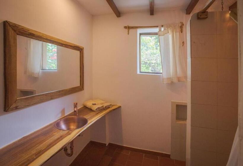 Кровать в Общей Комнате, Mundo Nuevo Eco Lodge