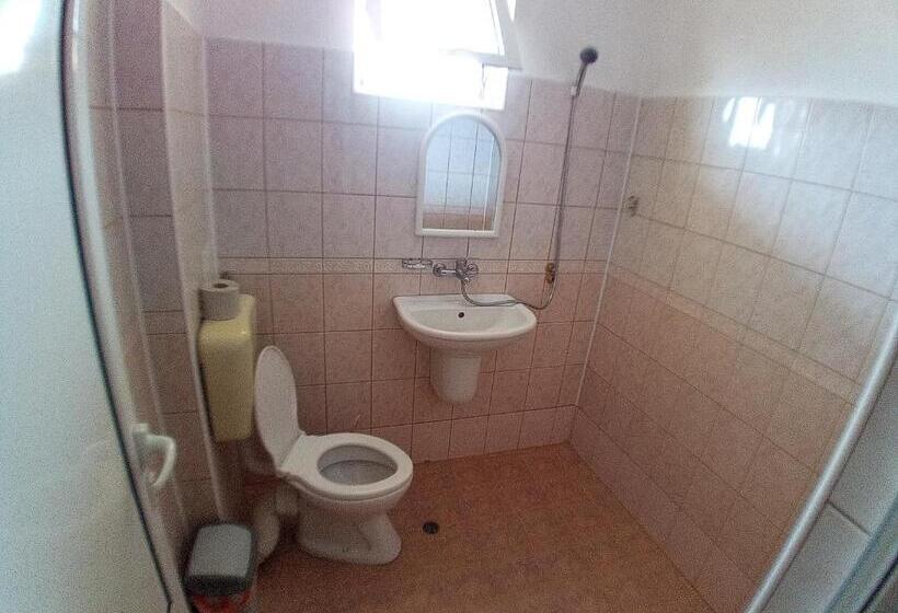 三人经典房间, Zlatevi Guest House
