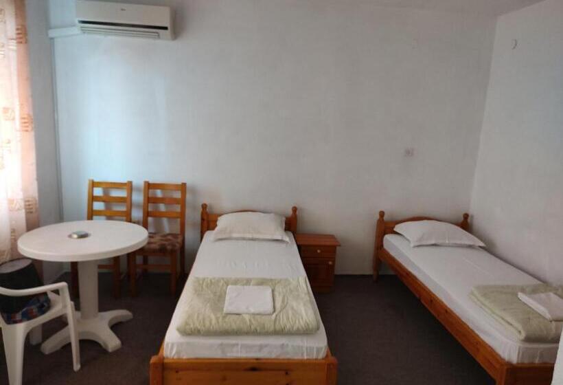 סטודיו סטנדרטי נוף לים, Zlatevi Guest House