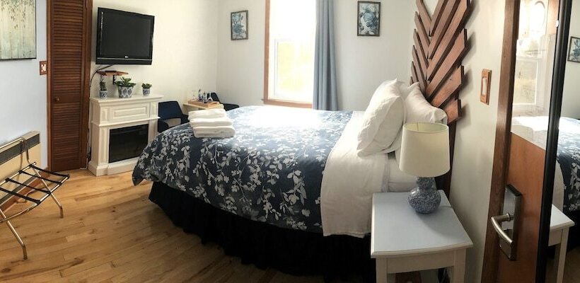 Номер Стандарт, Auberge Closjoli