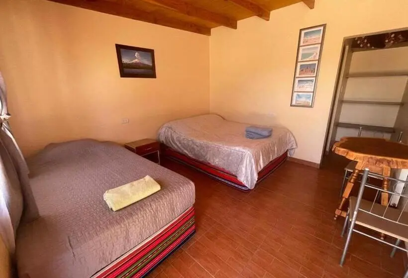 اتاق لوکس, Hostal El Amigo Lucho