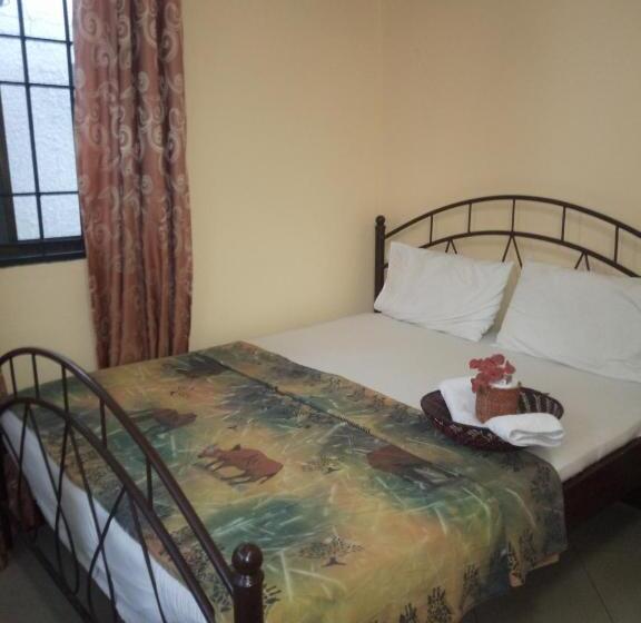 اتاق لوکس, Kivulini Homestay