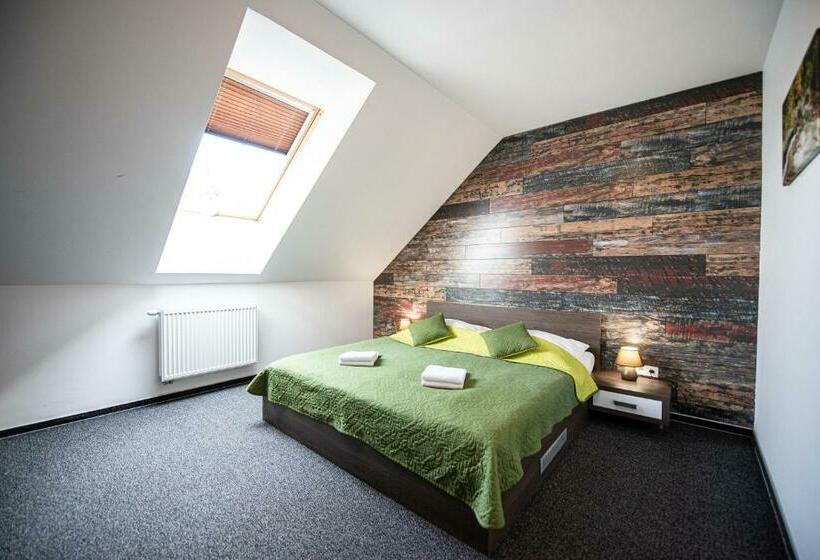 スタンダードルーム, Wellness Penzión Ferrata