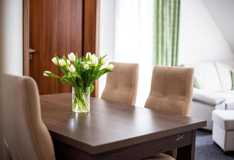 バルコニー付スイート, Wellness Penzión Ferrata