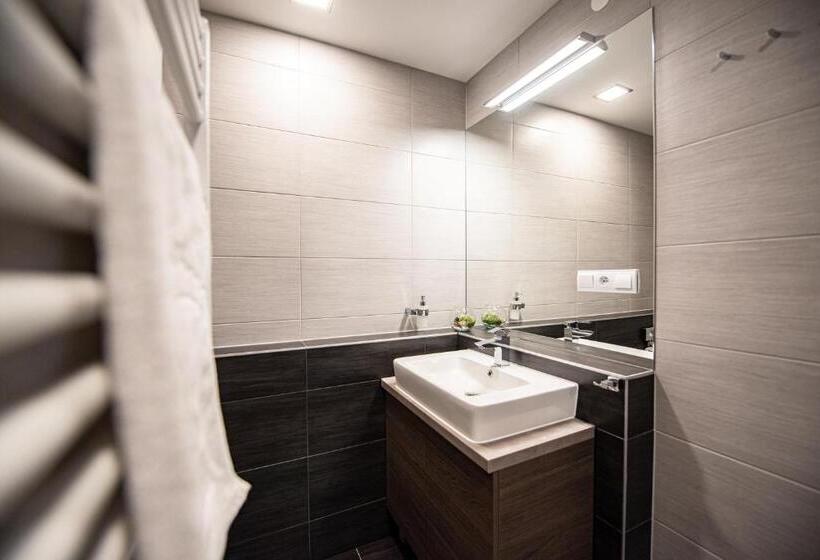 バルコニー付スイート, Wellness Penzión Ferrata