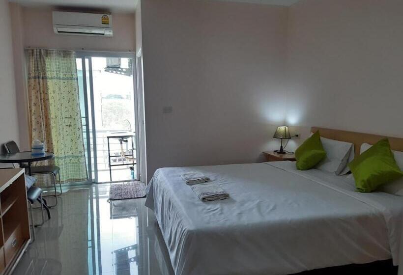 キングサイズベッドのスタンダードルーム, Connect Apartment