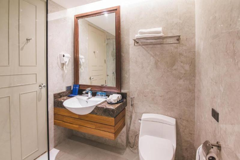 수피리어 룸 풀장 전망, Katathong Golf Resort & Spa