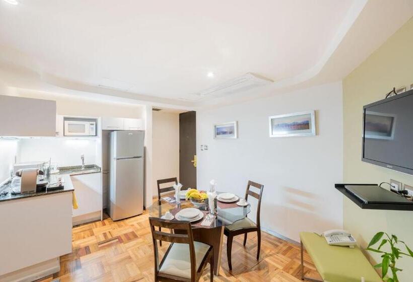 Apartamento Superior 1 Dormitório, Grand Chapultepec Residencial