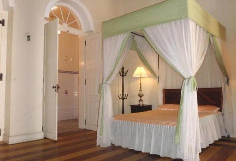 Suíte, Casa Frankie