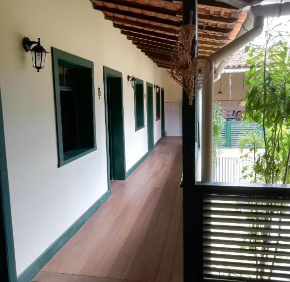 غرفة قياسية, Casa Frankie