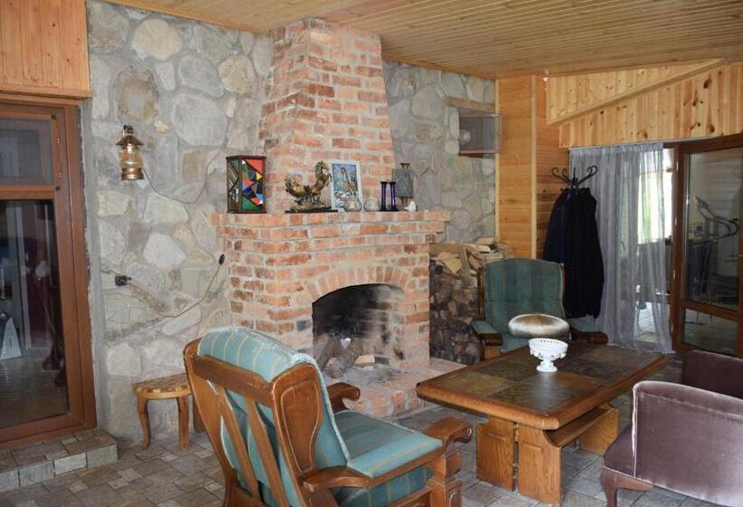 اتاق استاندارد با چشم‌انداز کوهستان, Guest House Ilto