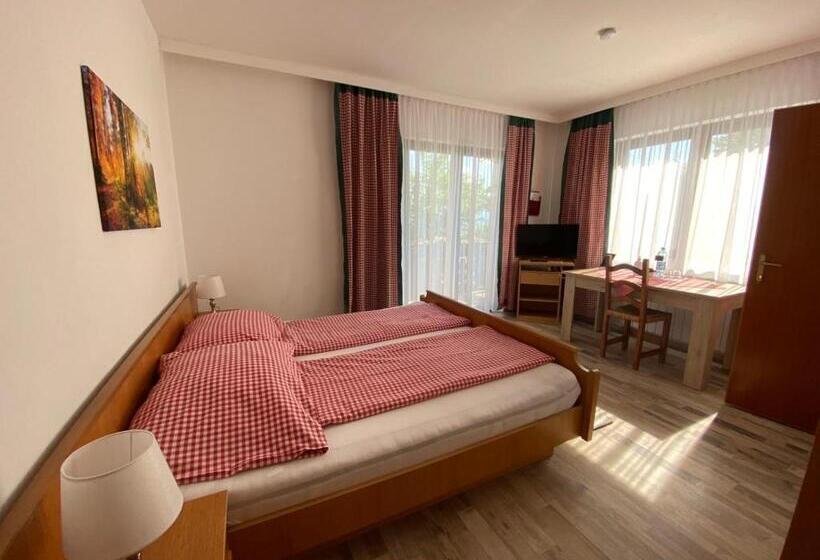 Comfort room with balcony, Pension Waldschenke Am Wörthersee