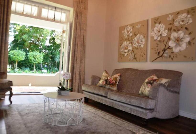 디럭스 룸, Afrika Pearl