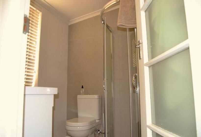 스탠다드 룸 킹사이즈 침대, Afrika Pearl