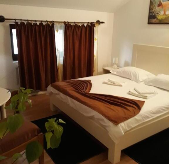 2ベッドスイートルーム, Casa Craiova Nuova