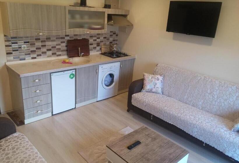 1 Bedroom Apartment Lake View, Er Konak Suit Apart