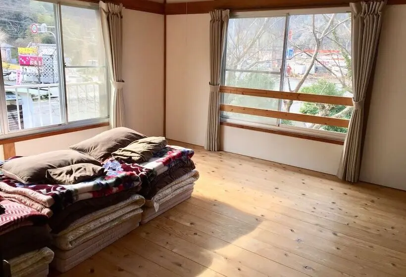 エコノミールーム, Guest House Itokawa