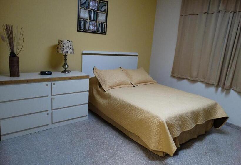اتاق استاندارد برای معلولان, Hostal Universitario