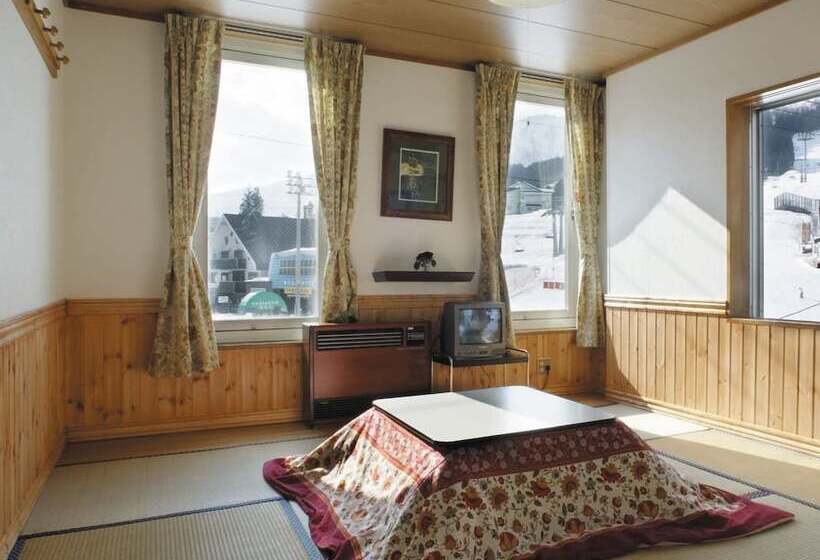 Номер Стандарт Совместная Ванная, Mistral