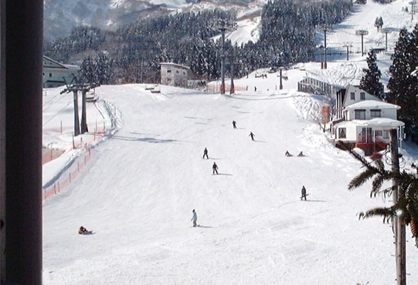 Номер Стандарт Совместная Ванная, Mistral