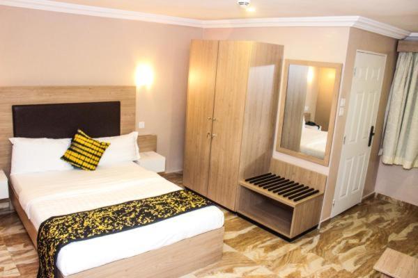 اتاق لوکس, Visa Karena Hotels