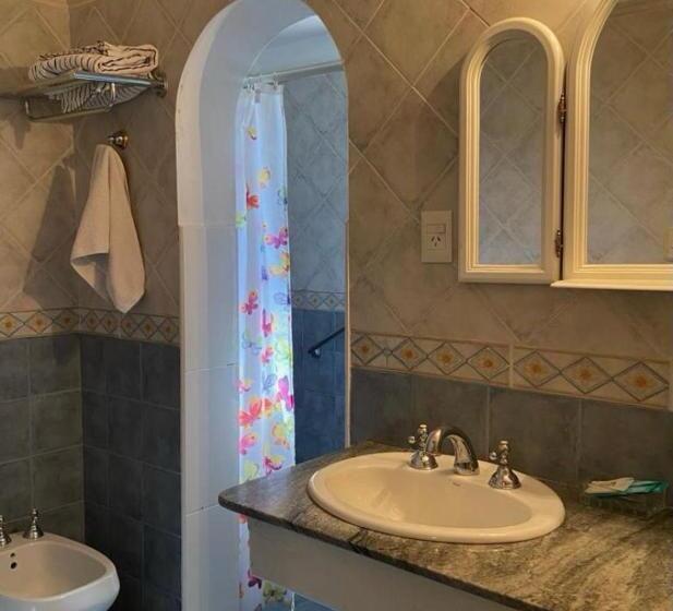 דירת חדר, Le Marche Apart