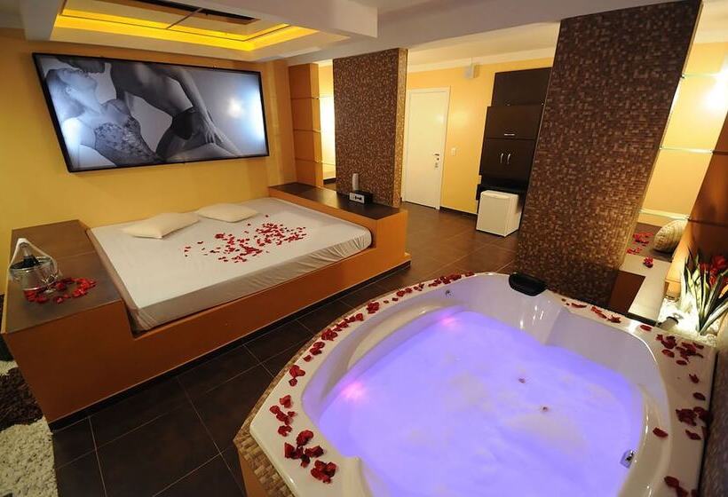 Люкс, Motel Paradiso Passo Fundo   Adults Only